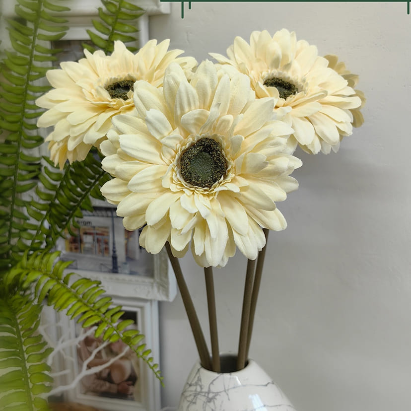 Искусственные цветы на могилу в Ярославле | Цветок искусственный «Гербера», молочно-персиковая, одиночный